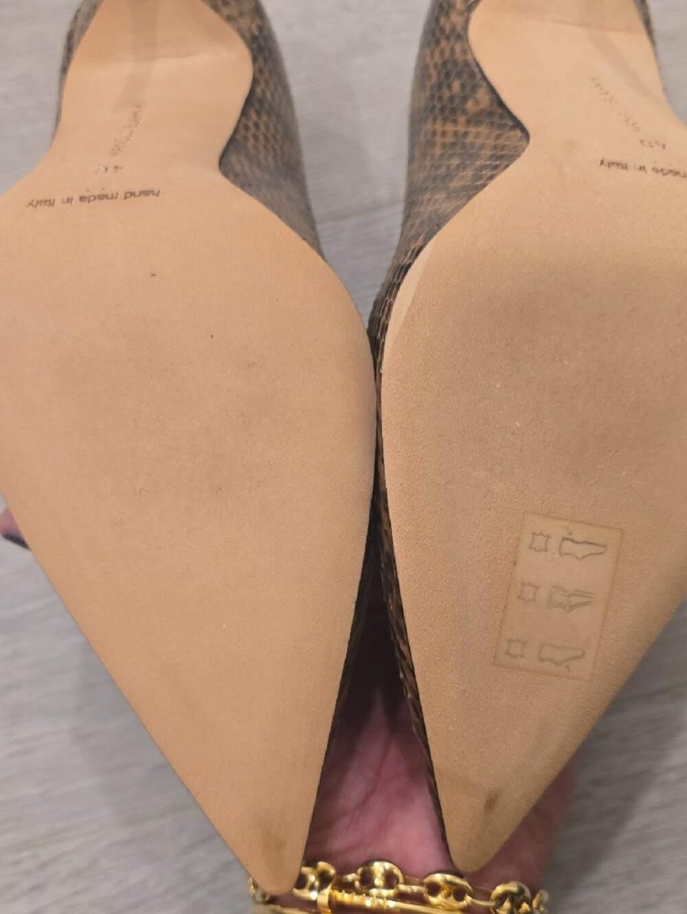Manolo Blahnik Tan and Brown Snake-Print Pointed-Toe Pumps - Picture 3 of 3